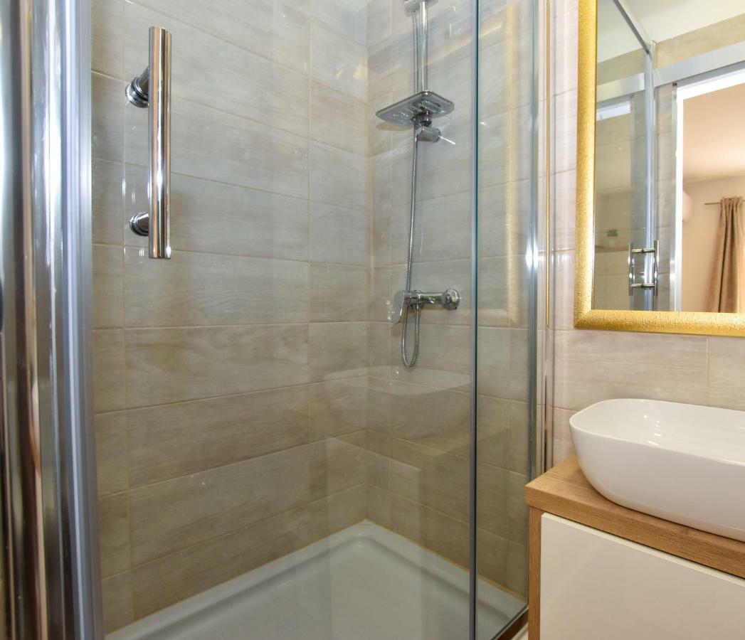 Rooms Patricija Zadar Buitenkant foto